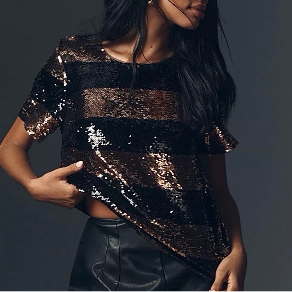 Anthropologie Maeve Short-Sleeve Sequin Striped
Top Gold & Black